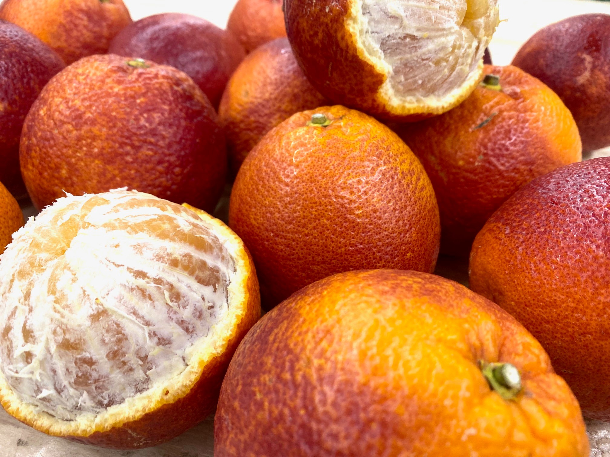 Es wird blutig. Rubinfarbende Moros aus Italien.